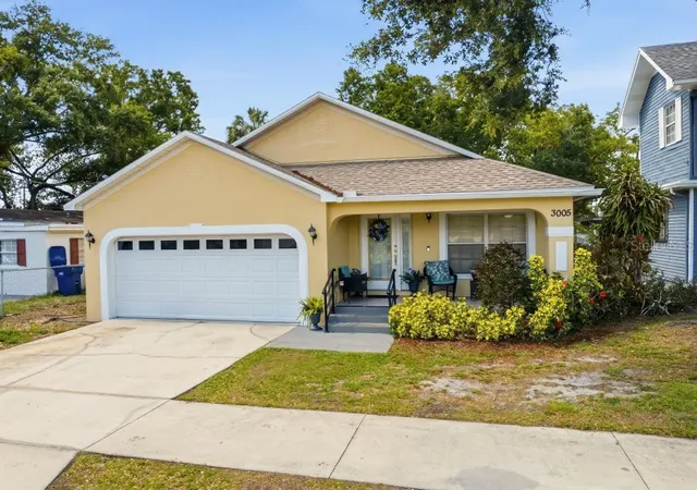 Homes for sale in Tampa, FL | 3005 W Chestnut St, Tampa, FL 33607 | MLS# TB8509738