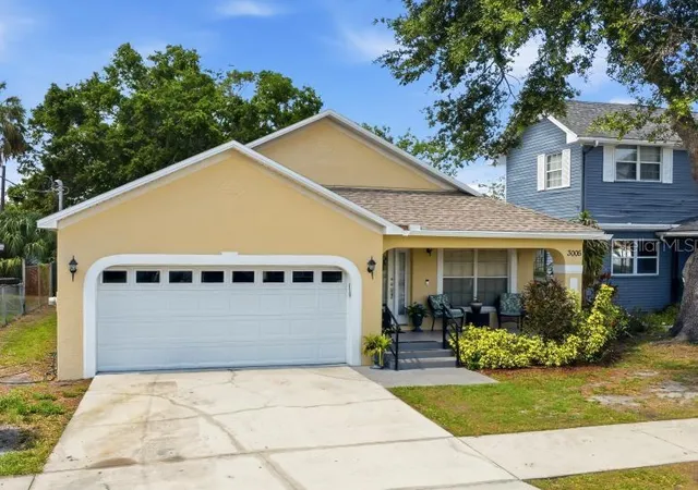 Homes for sale in Tampa, FL | 3005 W Chestnut St, Tampa, FL 33607 | MLS# TB8509738