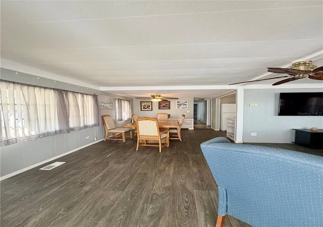 Photo 3 of Manufactured home for sale at 10399 67th Avenue #4, Seminole, FL 33772 | MLS# TB8509740 | Listing updated on 2026-09-29