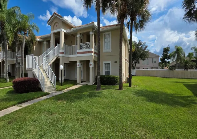 Photo 2 of Condo for sale at 13313 Fairway Glen Dr #104, Orlando, FL 32824 | MLS# S5150138 | Listing updated on 2026-10-06