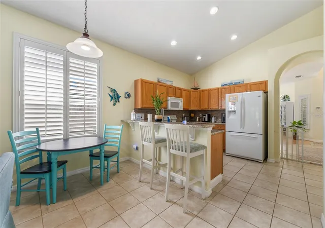 Photo 4 of Single family home for sale at 2248 Hillshire Dr, Orlando, FL 32828 | MLS# O6408756 | Listing updated on 2026-09-01