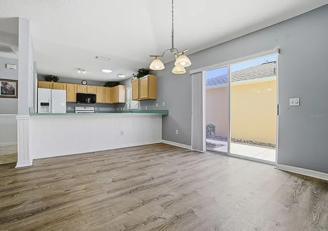 5th image of 872 Winchester Ct, The Villages, FL 32162 | MLS# G5112518