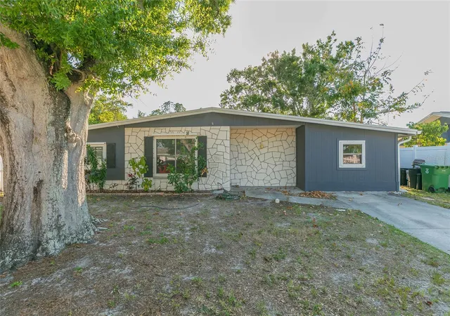 2nd image of 6321 S Renellie Ct, Tampa, FL 33616 | MLS# TB8509779