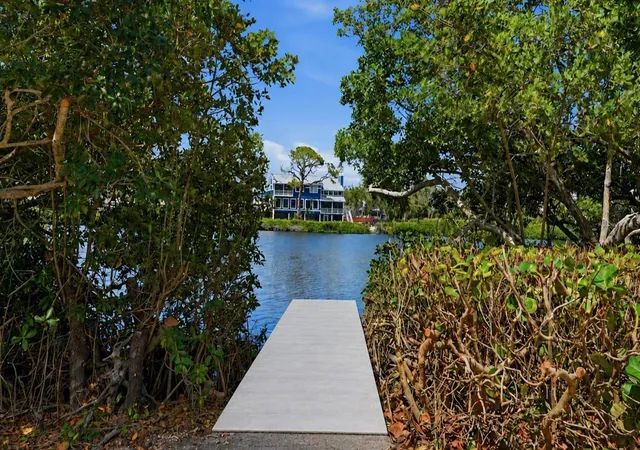 Photo 3 of Land for sale at 7723 Sanderling Rd, Sarasota, FL 34242 | MLS# A4694041 | Listing updated on 2026-06-03