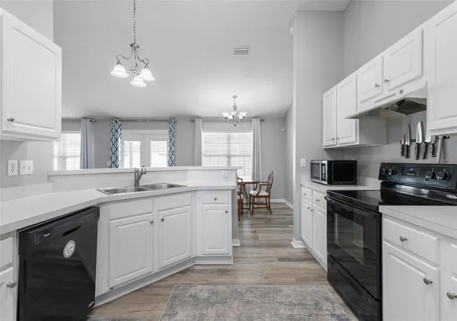 4th image of 34 Forest Grove Dr, Palm Coast, FL 32137 | MLS# FC318615