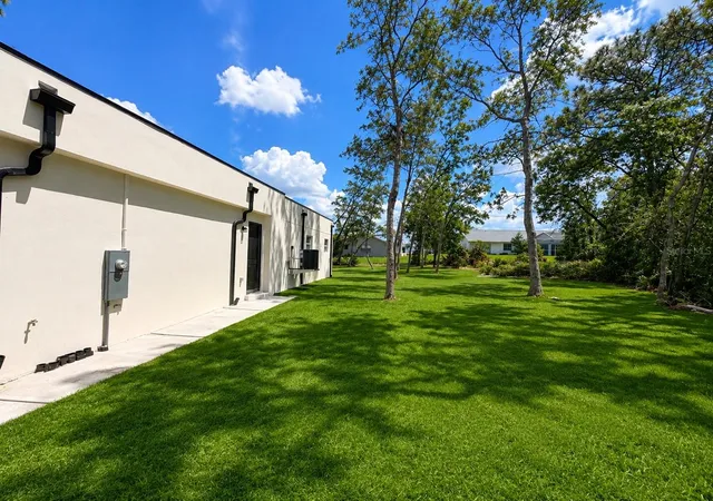 Photo 4 of Single family home for sale at 9014 Waterbird Way, Brooksville, FL 34613 | MLS# TB8509835 | Listing updated on 2026-08-12