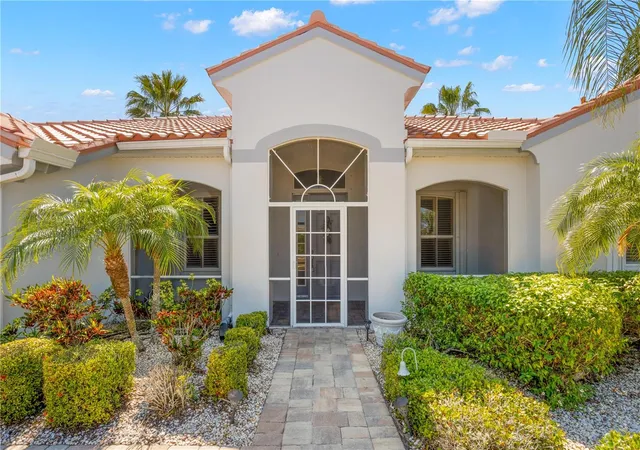 5th image of 1305 Crystal Greens Dr, Sun City Center, FL 33573 | MLS# TB8509843