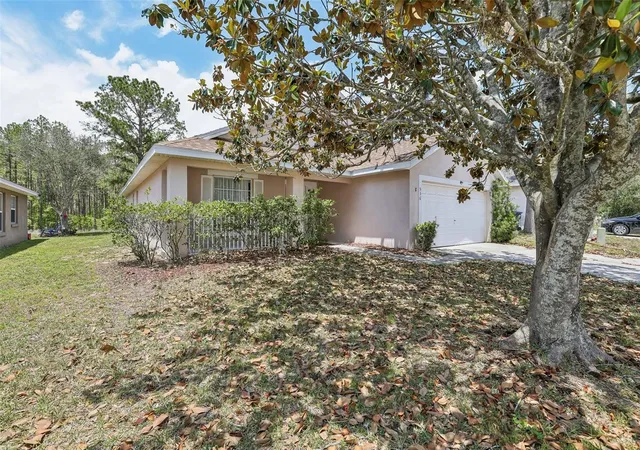 Photo 3 of Single family home for sale at 536 Pine Cone Dr, Davenport, FL 33897 | MLS# O6408840 | Listing updated on 2026-10-05