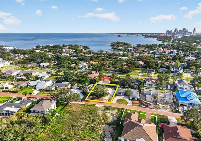 Photo 4 of Land for sale at 289 Rafael Blvd NE, St Petersburg, FL 33704 | MLS# TB8509901 | Listing updated on 2026-08-30