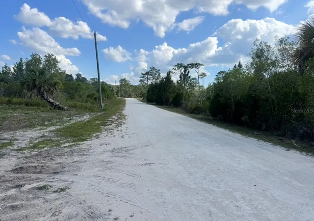 3rd image of 18455 Quiet Rd, Brooksville, FL 34614 | MLS# TB8509904