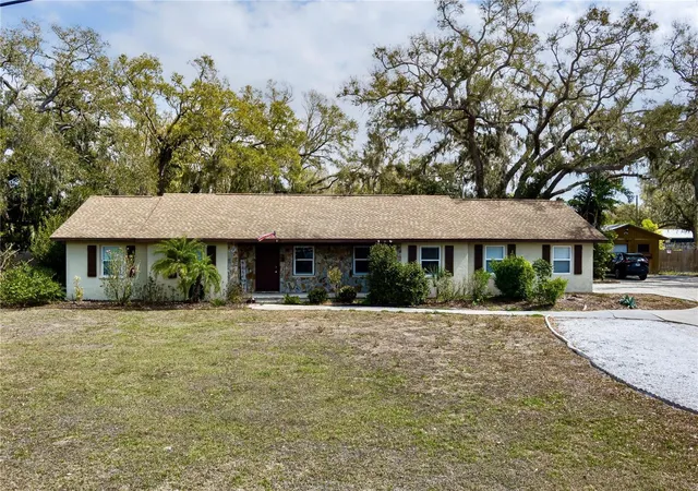 2nd image of 6211 30th Ave E, Palmetto, FL 34221 | MLS# A4694078