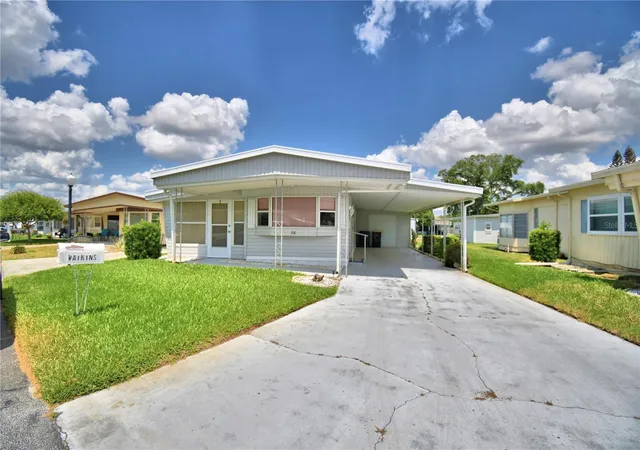 Homes for sale in Auburndale, FL | 118 Paradise Ln, Auburndale, FL 33823 | MLS# P4938757
