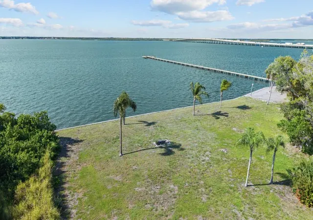 3rd image of 26014 Shore Dr, Punta Gorda, FL 33950 | MLS# C7526342