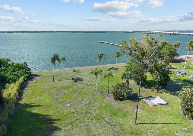 4th image of 26014 Shore Dr, Punta Gorda, FL 33950 | MLS# C7526342