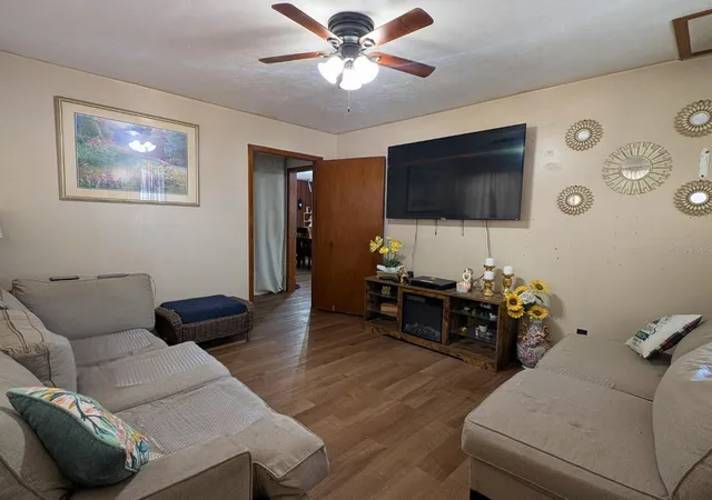 Photo 3 of Manufactured home for sale at 7101 Jeanne Ave, Hudson, FL 34667 | MLS# TB8509966 | Listing updated on 2026-08-22