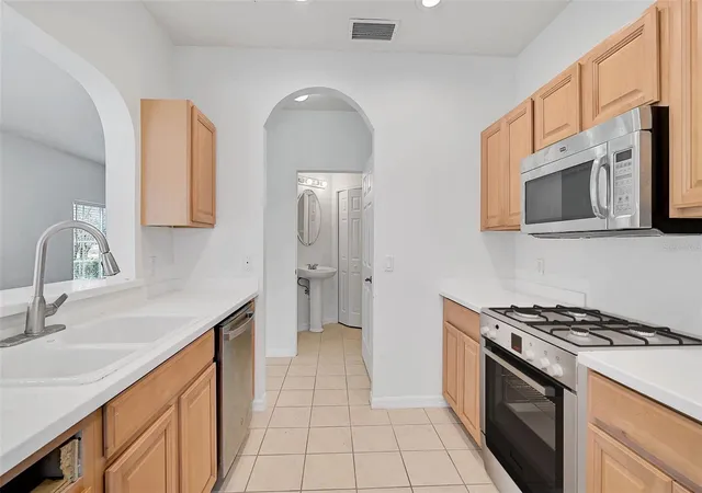 5th image of 208 Cape Harbour Loop #108, Bradenton, FL 34212 | MLS# A4694091