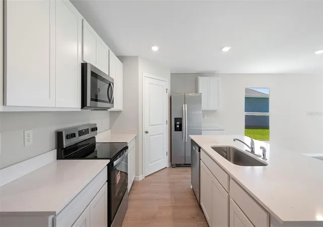 Photo 4 of Single family home for sale at 12411 Hopscotch Ave E, Parrish, FL 34219 | MLS# A4694092 | Listing updated on 2026-09-17
