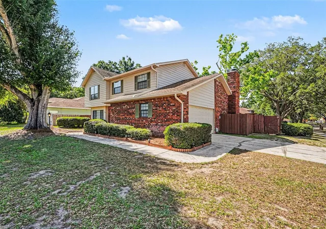 image of 6612 Peachtree Dr, Temple Terrace, FL 33617 | MLS# TB8509973