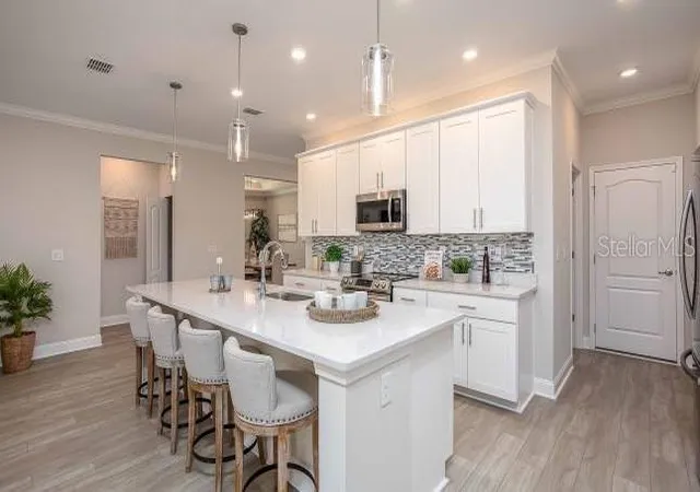 5th image of 16492 Crane Rd, Weeki Wachee, FL 34614 | MLS# O6408921