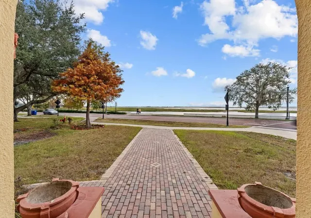 Photo 2 of House for sale at 304 Lakeshore Blvd, Kissimmee, FL 34741 | MLS# O6408922 | Listing updated on 2026-05-19