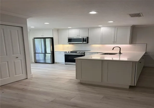 2nd image of 4044 Corkwood Ct, Palm Harbor, FL 34684 | MLS# TB8510001