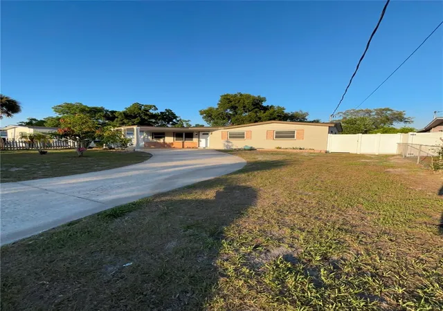 5th image of 10611 N Altman St, Tampa, FL 33612 | MLS# TB8510033