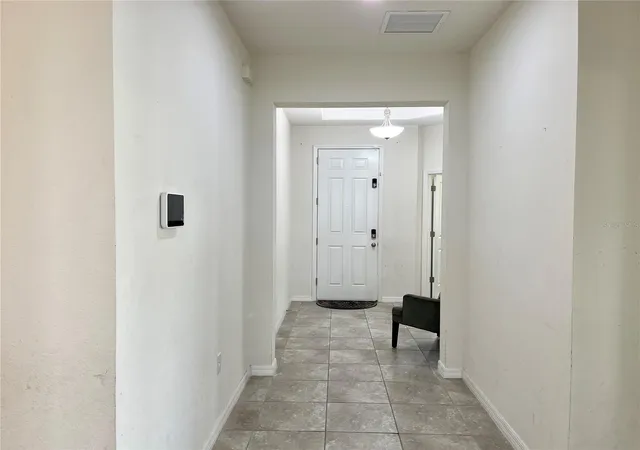 Photo 3 of Single family home for sale at 4710 SW 65th Place, Ocala, FL 34474 | MLS# OM724949 | Listing updated on 2026-08-17