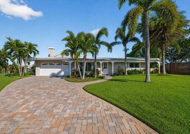 Photo 3 of Land for sale at 1276 37th Avenue NE, Saint Petersburg, FL 33704 | MLS# TB8510084 | Listing updated on 2026-08-19