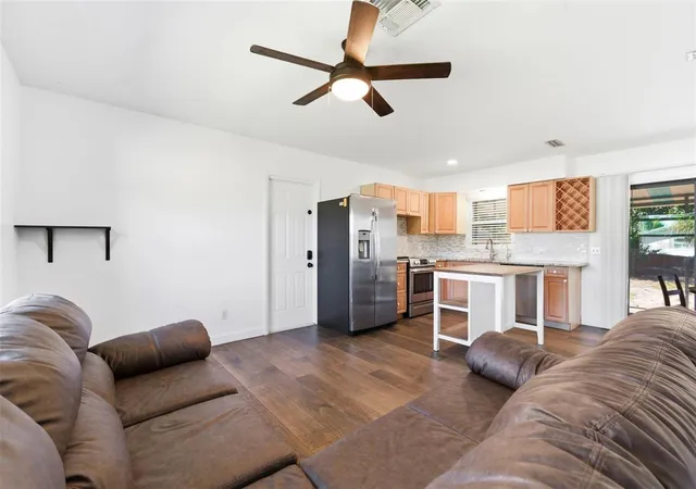 Photo 3 of Single family home for sale at 6522 112th Street, Seminole, FL 33772 | MLS# TB8510095 | Listing updated on 2026-08-31