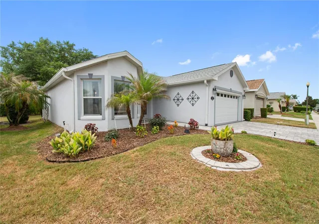 3rd image of 241 Lourdes St, Lake Wales, FL 33859 | MLS# K4903509
