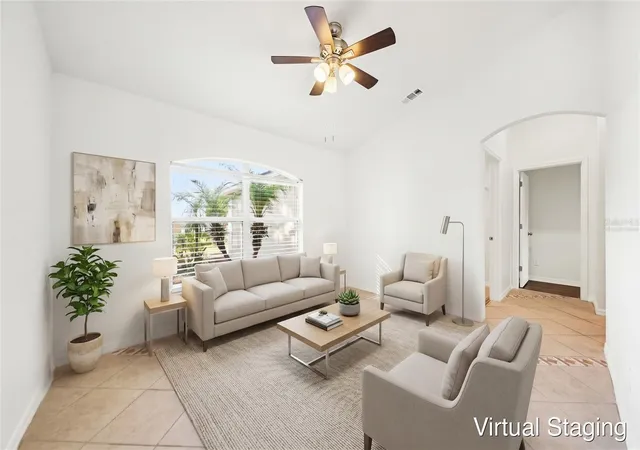 Photo 3 of Single family home for sale at 10423 Lake Hasson Cir, Clermont, FL 34711 | MLS# O6409016 | Listing updated on 2026-09-21