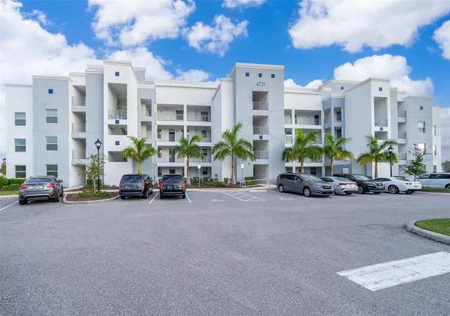 Photo 1 of Condo for sale at 4731 Clock Tower Dr #206, Kissimmee, FL 34746 | MLS# S5150203 | Listing updated on 2026-09-06