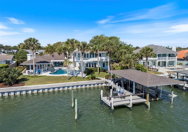 Single family home for sale at 1215 Commodore Dr, NEW SMYRNA BEACH, FL 32168 | MLS# O6409027