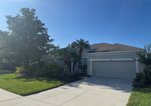 Photo 1 of Single family home for sale at 7884 Kavanagh Ct, Sarasota, FL 34240 | MLS# A4694129 | Listing updated on 2026-05-20