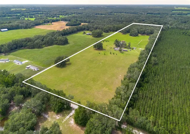 Homes for sale in Mc Alpin, FL | 11990 156th St, Mc Alpin, FL 32062 | MLS# OM724958