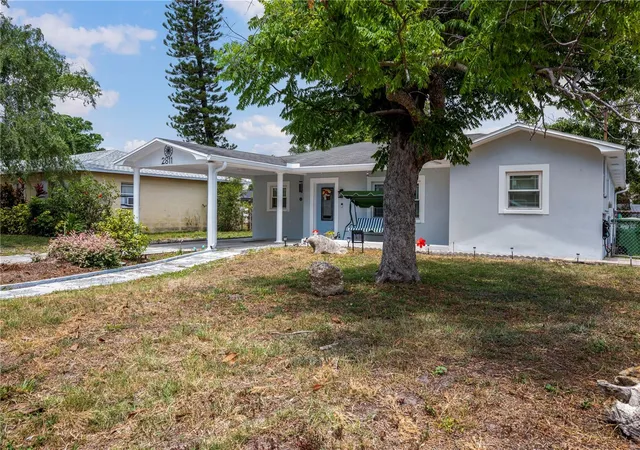 Single family home for sale at 2811 W Ohio Ave, TAMPA, FL 33607 | MLS# TB8510147