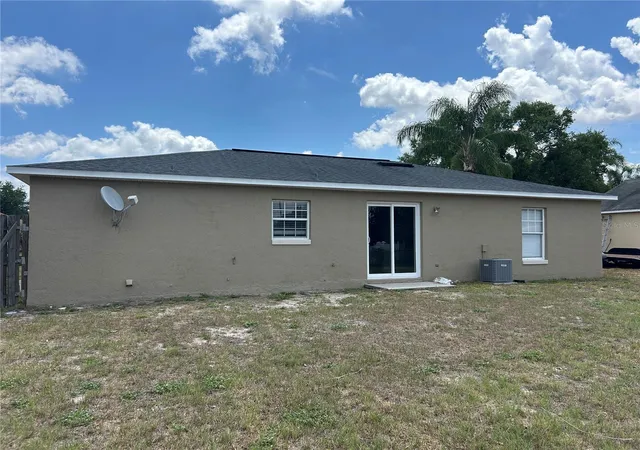 Homes for sale in Auburndale, FL | 105 Cherokee Dr, Auburndale, FL 33823 | MLS# O6409044