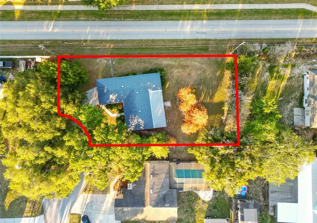 2nd image of 2304 Cheshire Pl, Lakeland, FL 33810 | MLS# L4962005
