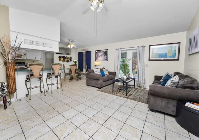 4th image of 2304 Cheshire Pl, Lakeland, FL 33810 | MLS# L4962005