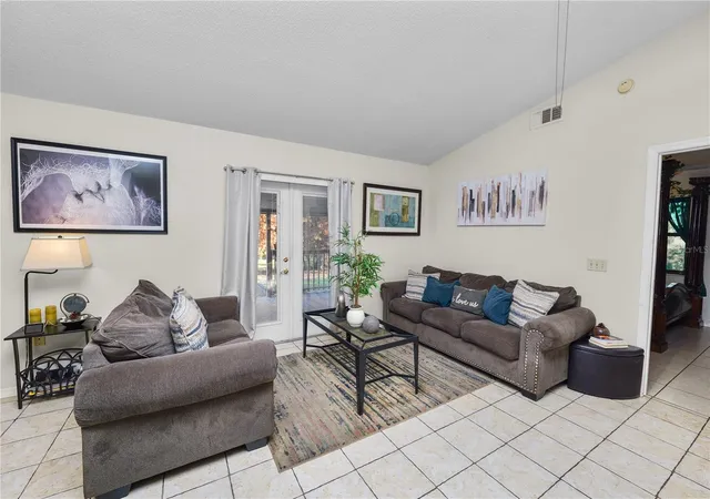 5th image of 2304 Cheshire Pl, Lakeland, FL 33810 | MLS# L4962005
