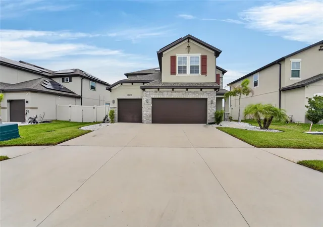 Photo 2 of Single family home for sale at 13519 Palmera Vista Dr, Riverview, FL 33579 | MLS# TB8510164 | Listing updated on 2026-10-07