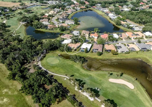 Photo 2 of Single family home for sale at 417 Wellington Ct, Venice, FL 34292 | MLS# N6144393 | Listing updated on 2026-10-20