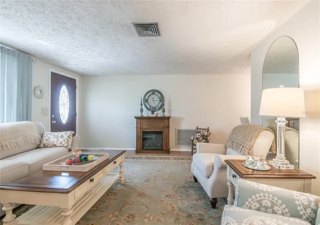 Photo 3 of Single family home for sale at 6710 Ranchwood Loop, New Port Richey, FL 34653 | MLS# C7526358 | Listing updated on 2026-09-24