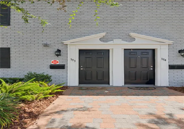 3rd image of 193 Lewfield Cir, Winter Park, FL 32792 | MLS# O6409075
