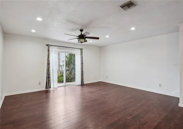 5th image of 193 Lewfield Cir, Winter Park, FL 32792 | MLS# O6409075