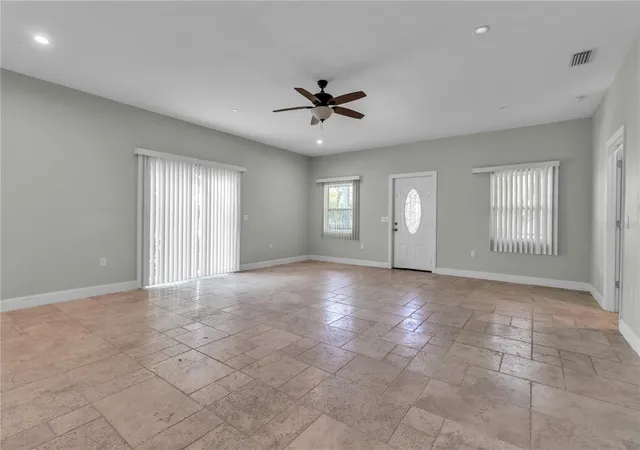 5th image of 1536 25Th St, Sarasota, FL 34234 | MLS# A4694175