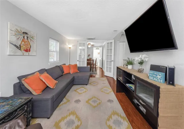 3rd image of 414 Tampa Rd, Palm Harbor, FL 34683 | MLS# TB8510203