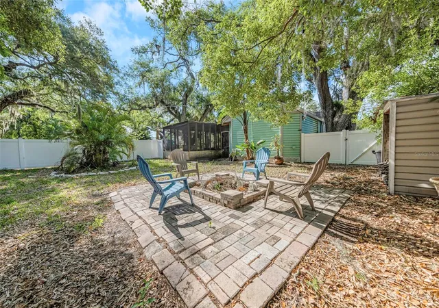 Photo 3 of Single family home for sale at 414 Tampa Rd, Palm Harbor, FL 34683 | MLS# TB8510203 | Listing updated on 2026-09-20