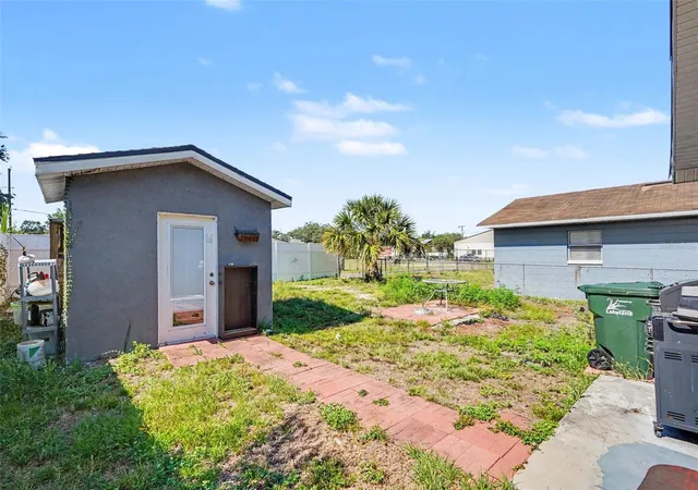 16th image of 614 W 6th St, Lakeland, FL 33805 | MLS# TB8510205