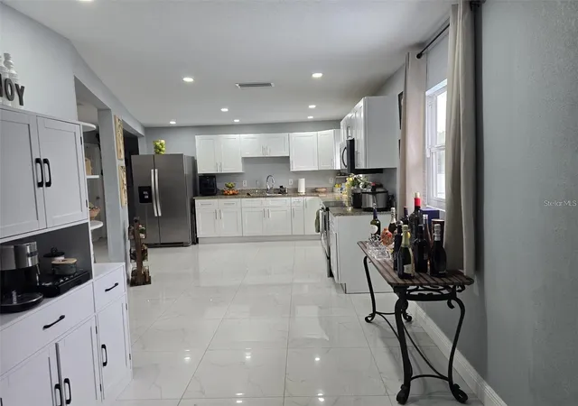 4th image of 16225 Whippoorwill Ln, Spring Hill, FL 34610 | MLS# S5150219